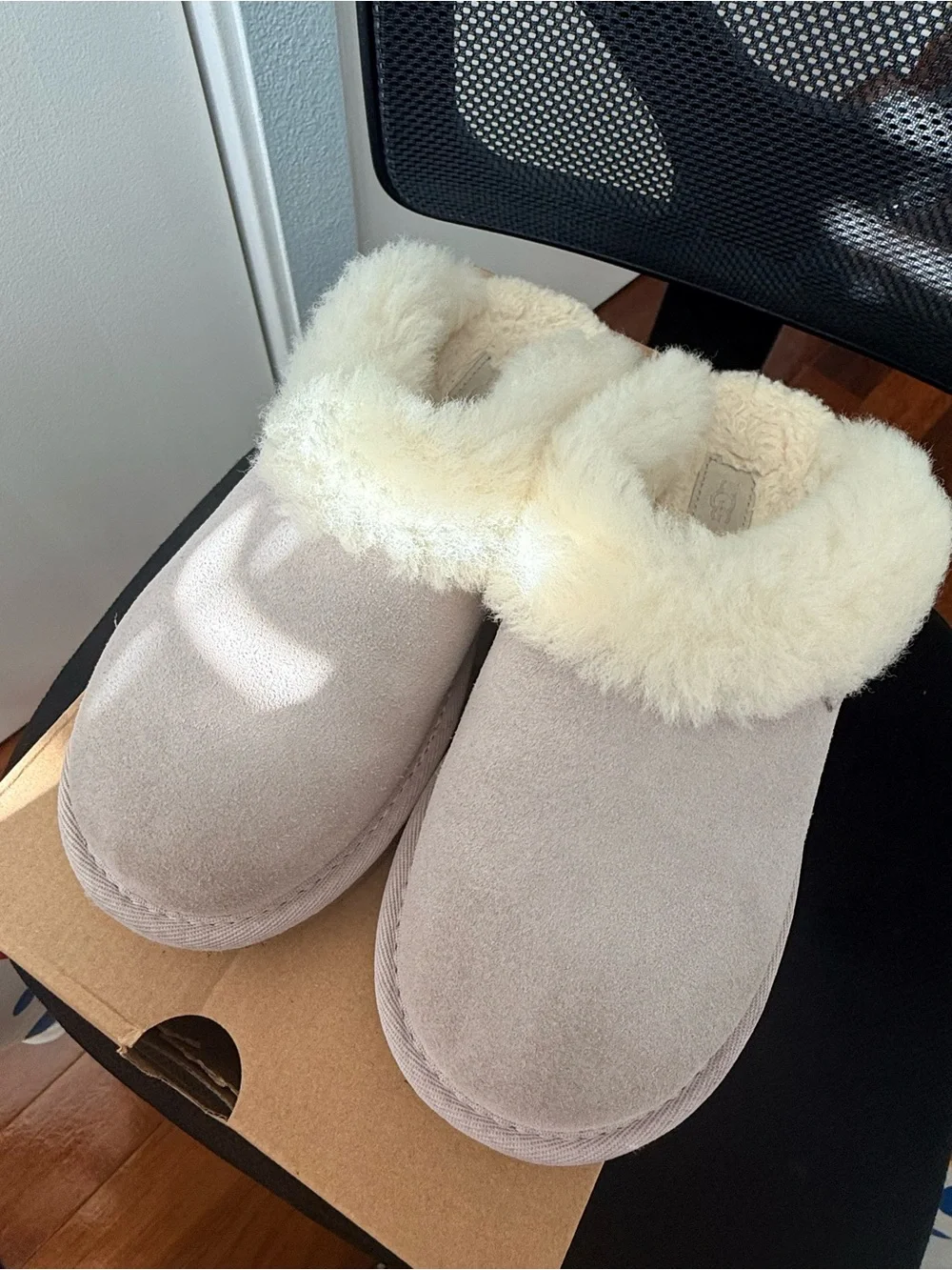 UGG kids Cream Suede Shearling-Lined Slip-On Slippers